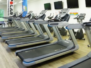 Modernes Fitness Equipment